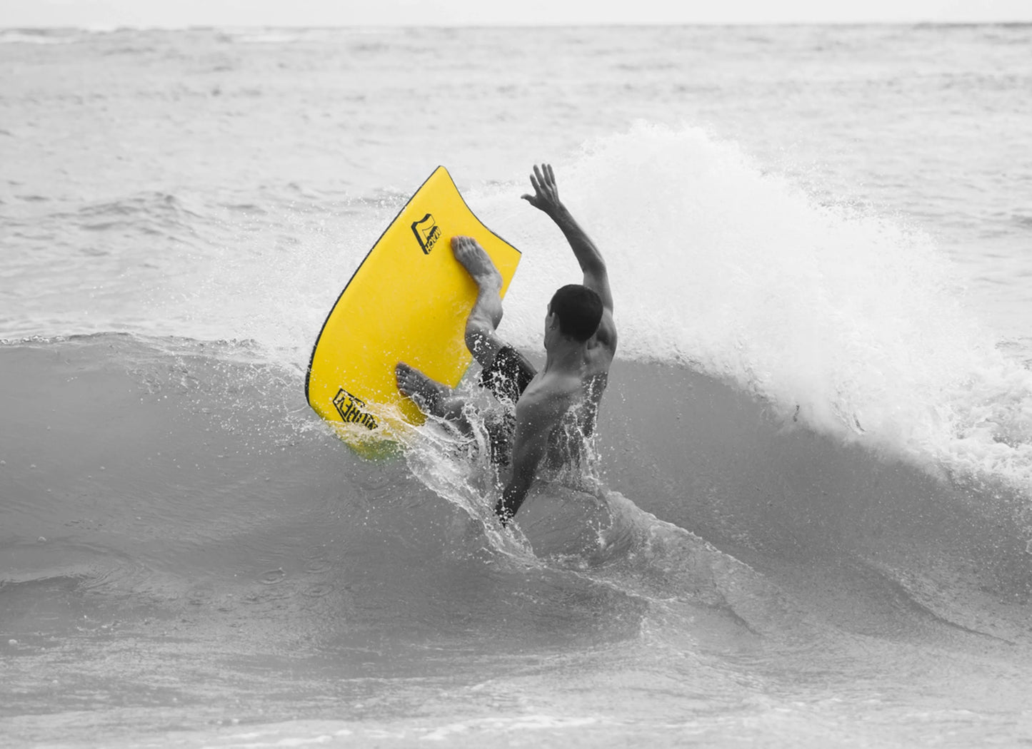 mach-7-z0 MACH7YELLOW_ORANGELIFESTYLE.webp