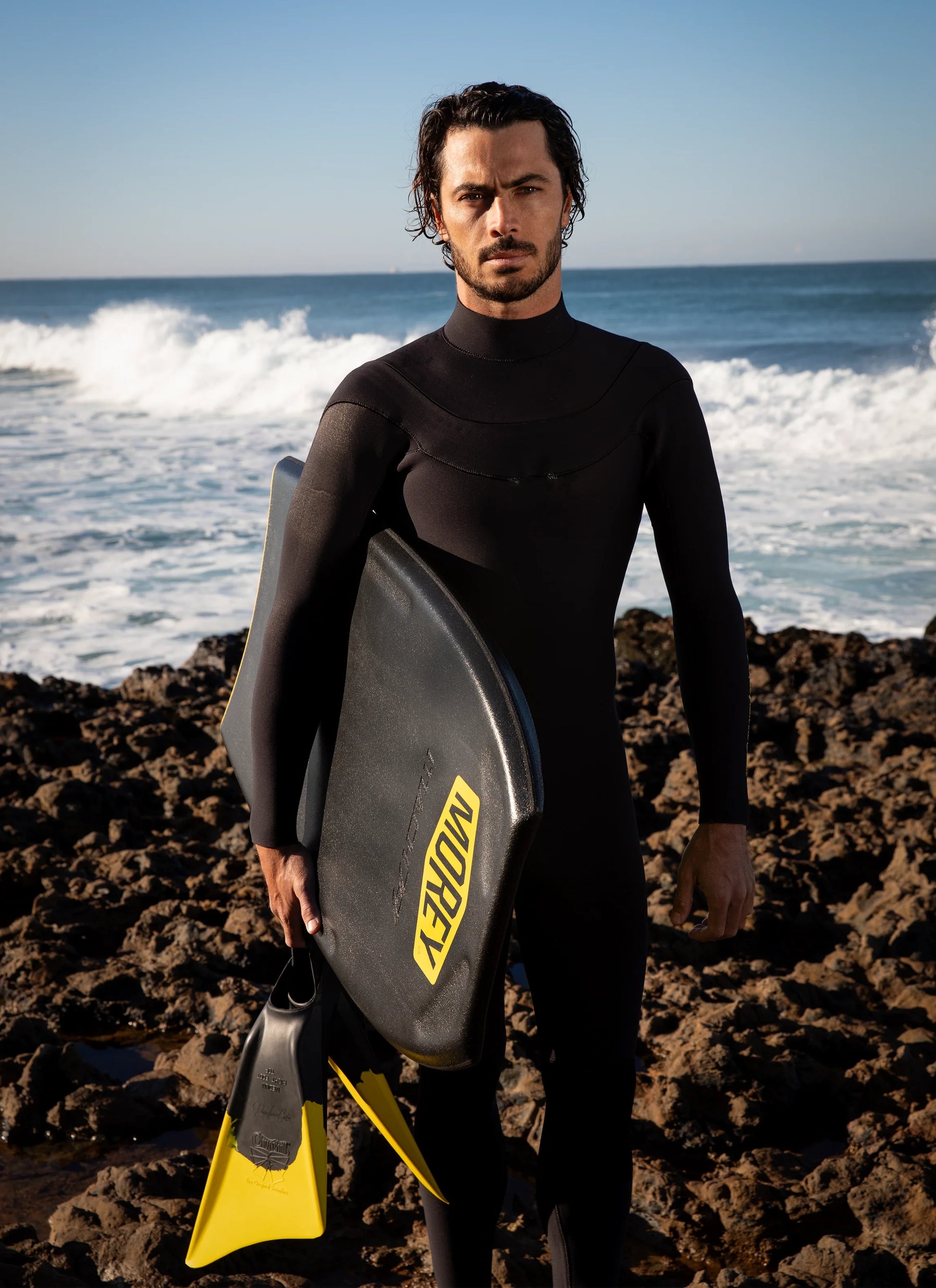 churchill-signature-plc-swimfins-w2 PRODCUT_PICS_EDIT_CHURCHILL_PLC_Lifestyle_3_1.webp